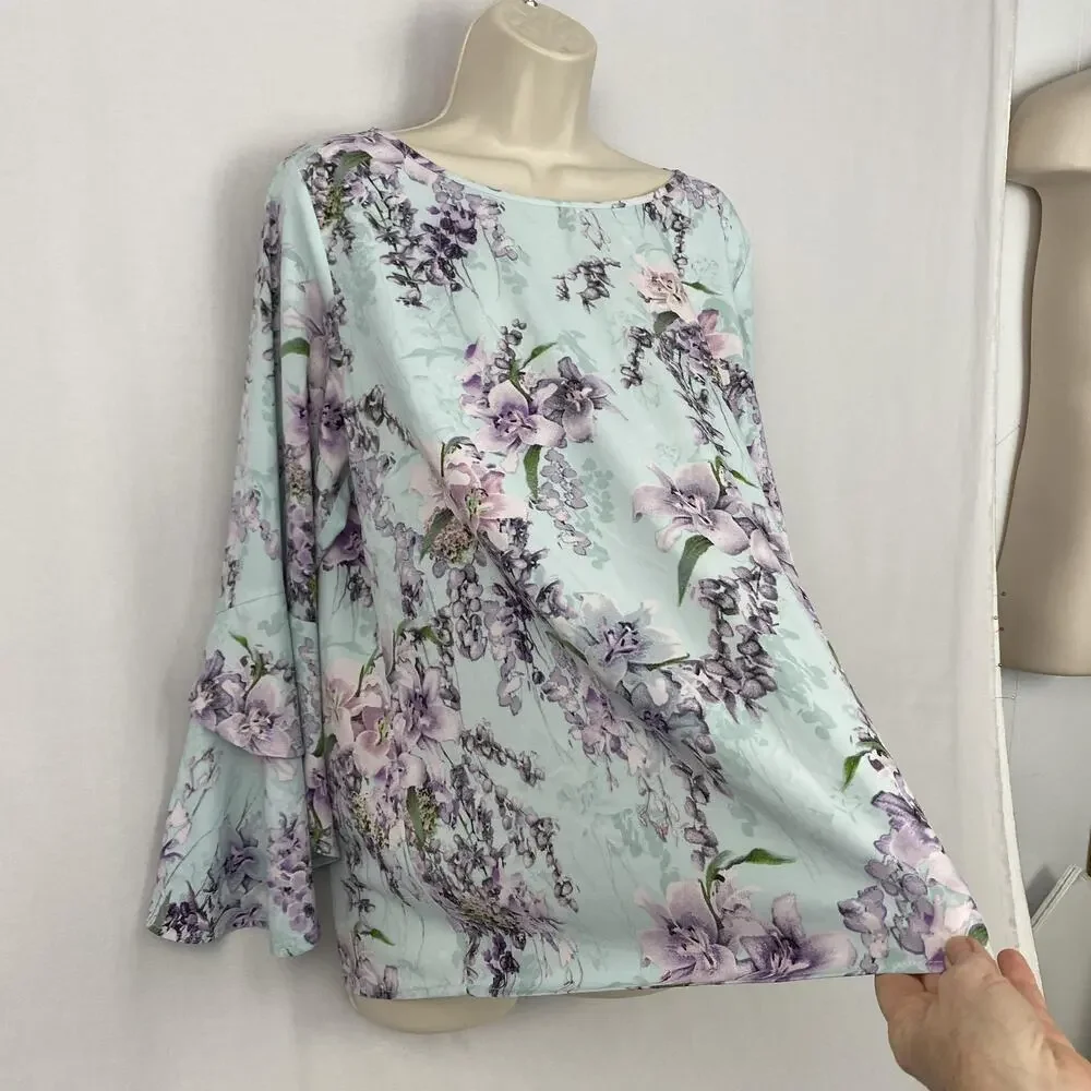 Belle Kim Gravel Top Large Blue Floral Flutter Sleeve Pastel Garden Boho A307916 - Picture 5 of 13